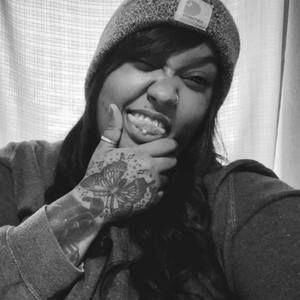 Meet your Posher, Tracy